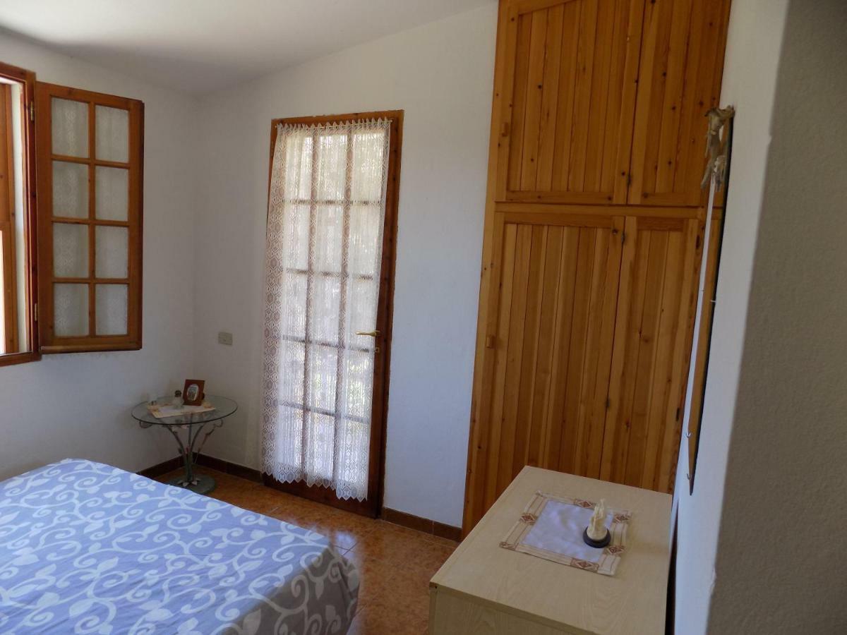 Casa Vacanze Gardenia Solanas  Exterior foto